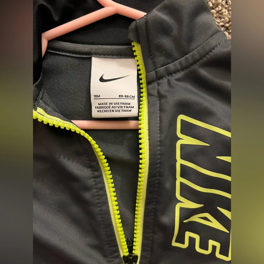 Nike toddler bundle - Picture 6 of 10